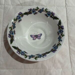 NWT Butterfly bowl from Botanic Garden series. Circa 1972
